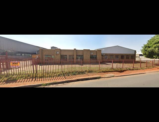 Industrial property to rent in ANDERBOLT